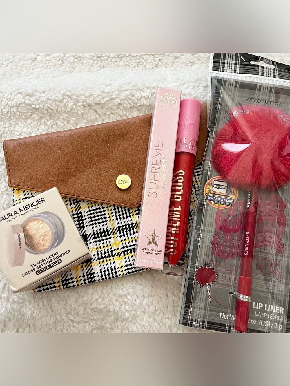 🌸Clueless makeup bundle #8